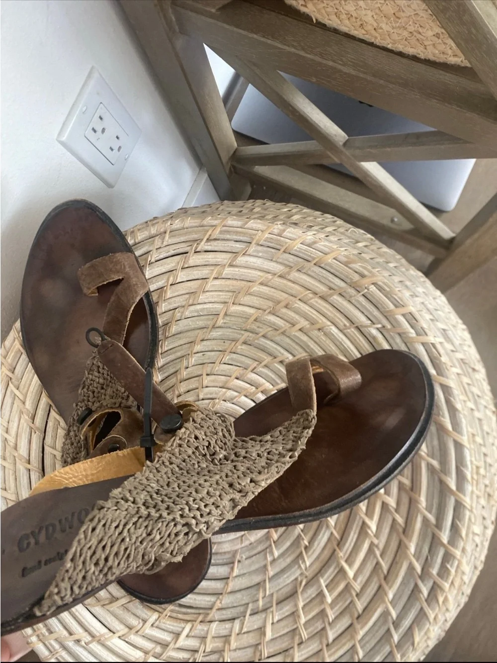 cydwoq comfortable brown